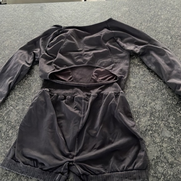 Free People Good Karma Long Sleeved Runsie in Washed Black BNWOT - Picture 8 of 9